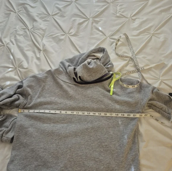 Made in Italy | Jogger Set - Picture 7 of 8